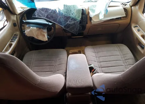 1996 Ford Explorer from USA, damaged, VIN 1FMDU34X6TUB75067